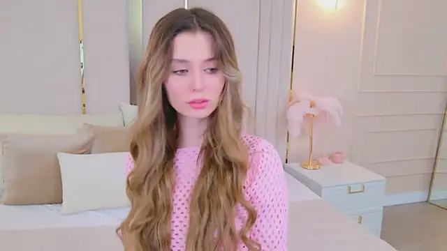 Snapshot of MarybethSnow chatting on 4, 3, 2026 MarybethSnow online show from 4, 3, 2026