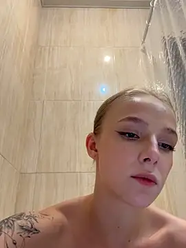 Snapshot of CaseyStar chatting on 6, 12, 2024 CaseyStar online show from 6, 12, 2024