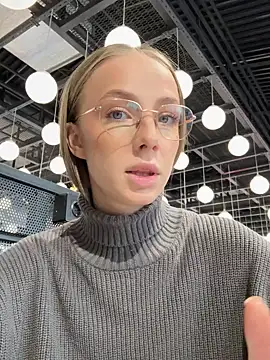 Snapshot of CaseyStar chatting on 16, 1, 2025 CaseyStar online show from 16, 1, 2025