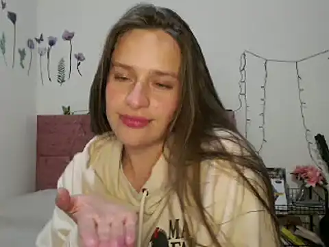 Snapshot of Serenity chatting on 31, 12, 2024 Serenity online show from 31, 12, 2024