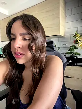 Snapshot of brazilianbbinuk chatting on 11, 10, 2025 brazilianbbinuk online show from 11, 10, 2025