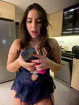 Snapshot of brazilianbbinuk chatting on 14, 12, 2025 brazilianbbinuk online show from 14, 12, 2025