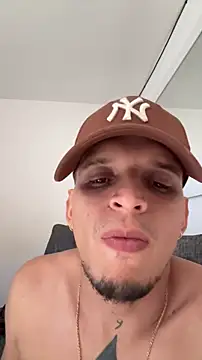 ArturoDelgado1 online show from 18, 4, 2026