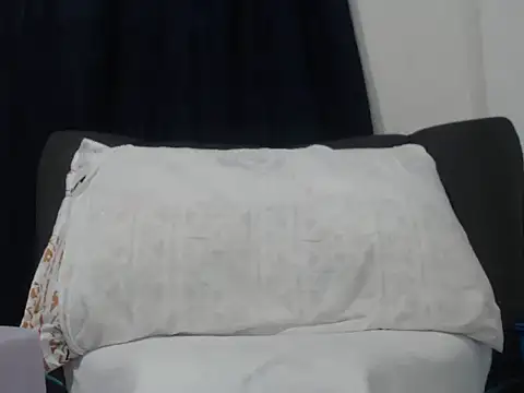 Snapshot of Lizz_xxxx chatting on 22, 2, 2025 Lizz xxxx online show from 22, 2, 2025
