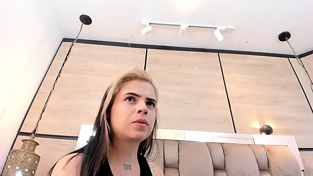 dorothy vegga online show from 23, 3, 2026