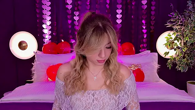 Snapshot of HelenaMorgan chatting on 12, 2, 2026 HelenaMorgan online show from 12, 2, 2026