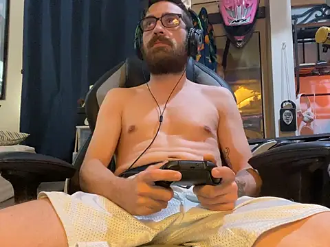 slutty guy12 online show from 16, 3, 2025