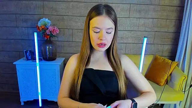 MilanaBalmain online show from 1, 2, 2025