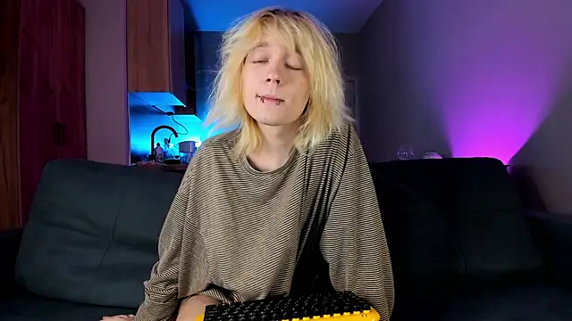 Snapshot of Gregory_Byyrd chatting on 7, 12, 2024 Gregory Byyrd online show from 7, 12, 2024