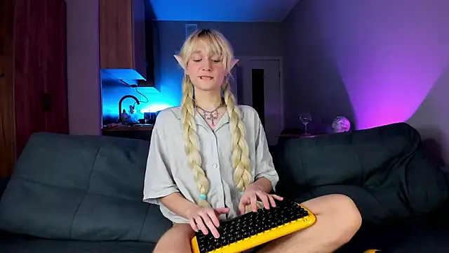 Snapshot of Gregory_Byyrd chatting on 10, 12, 2024 Gregory Byyrd online show from 10, 12, 2024