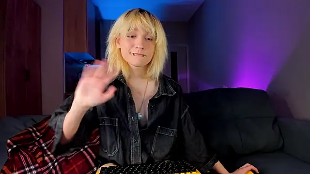 Snapshot of Gregory_Byyrd chatting on 2, 1, 2025 Gregory Byyrd online show from 2, 1, 2025