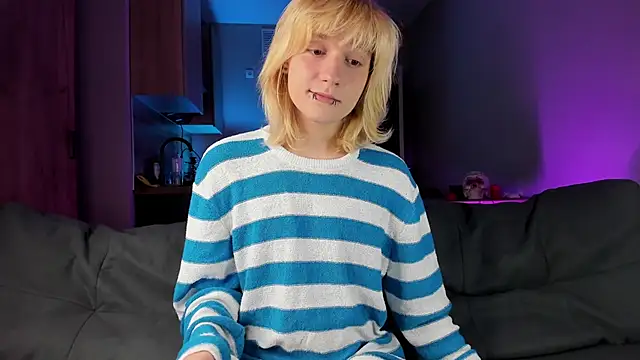 Snapshot of Gregory_Byyrd chatting on 8, 3, 2025 Gregory Byyrd online show from 8, 3, 2025