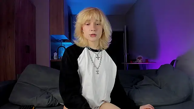 Snapshot of Gregory_Byyrd chatting on 18, 3, 2025 Gregory Byyrd online show from 18, 3, 2025