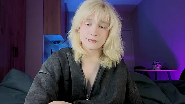 Snapshot of Gregory_Byyrd chatting on 17, 9, 2025 Gregory Byyrd online show from 17, 9, 2025