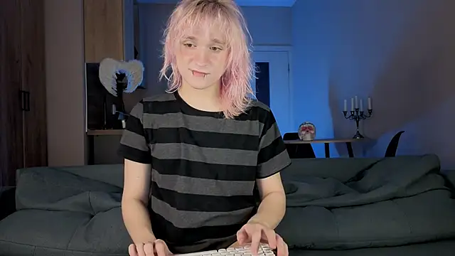 Snapshot of Gregory_Byyrd chatting on 1, 3, 2026 Gregory Byyrd online show from 1, 3, 2026