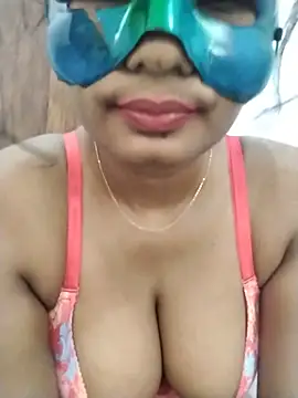 Snapshot of Zaraangle chatting on 11, 6, 2026 Zaraangle online show from 11, 6, 2026