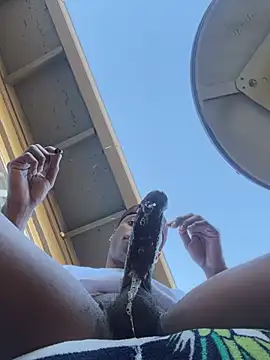 Snapshot of megstarzxxx chatting on 10, 3, 2025 megstarzxxx online show from 10, 3, 2025