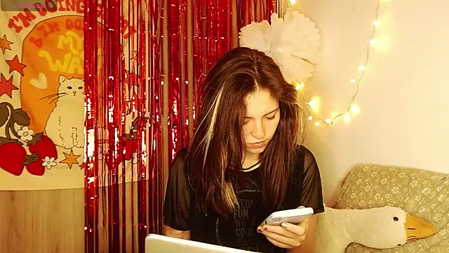 Snapshot of cherrybom969 chatting on 22, 12, 2024 cherrybom969 online show from 22, 12, 2024