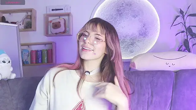 cherrybom969 online show from 7, 6, 2026