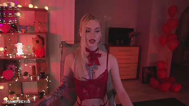 ManiFreyja online show from 3, 3, 2025