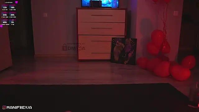 ManiFreyja online show from 4, 3, 2025