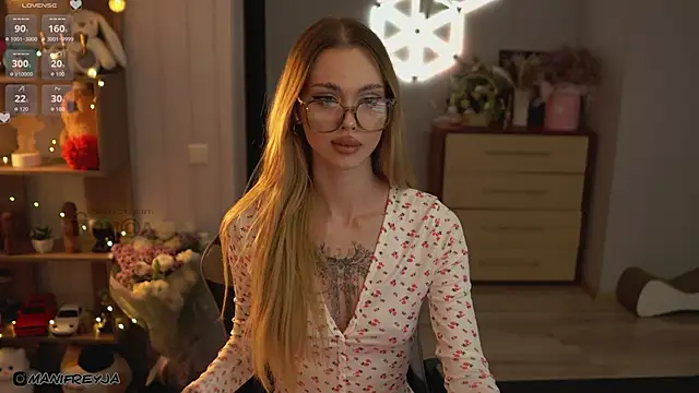 ManiFreyja online show from 23, 9, 2025