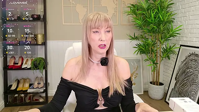 LadyLeea online show from 13, 2, 2026