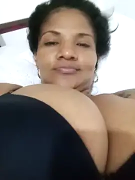 Snapshot of alejandraboobs07 chatting on 6, 12, 2024 alejandraboobs07 online show from 6, 12, 2024