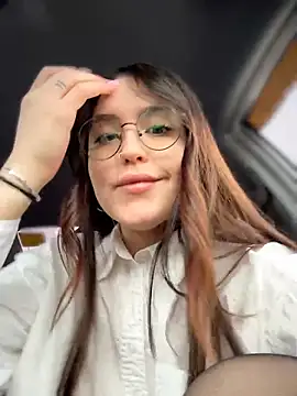 meow girl online show from 27, 2, 2026