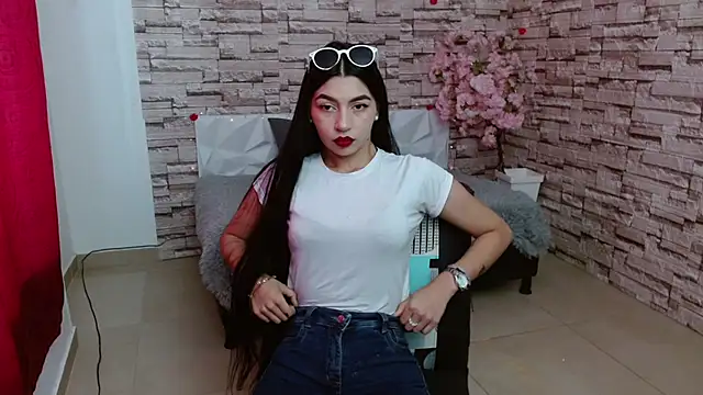 Snapshot of Vanse_lust chatting on 20, 12, 2024 Vanse lust online show from 20, 12, 2024