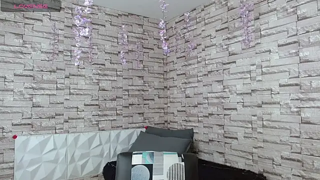 Snapshot of Vanse_lust chatting on 25, 9, 2025 Vanse lust online show from 25, 9, 2025