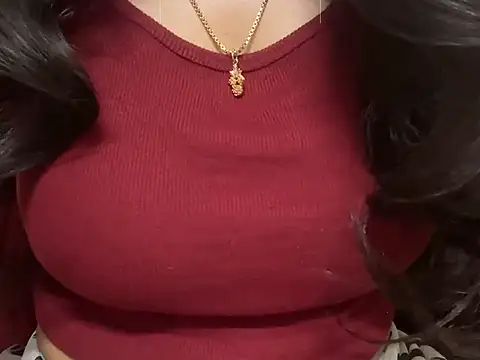 Snapshot of _FluffyHxney_ chatting on 12, 12, 2024  FluffyHxney  online show from 12, 12, 2024