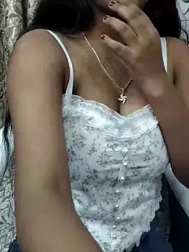 Snapshot of Ishaani_0 chatting on 18, 2, 2025 Ishaani 0 online show from 18, 2, 2025