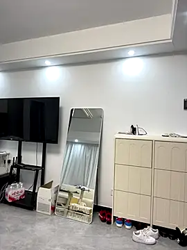 Snapshot of xyebobs chatting on 9, 9, 2025 xyebobs online show from 9, 9, 2025