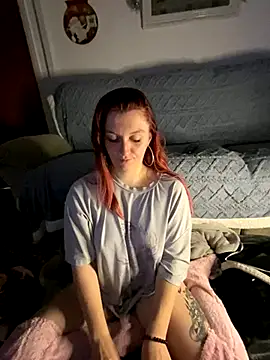 Snapshot of Stoner_BarbieXX chatting on 3, 12, 2024 Stoner BarbieXX online show from 3, 12, 2024