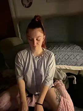 Snapshot of Stoner_BarbieXX chatting on 9, 12, 2024 Stoner BarbieXX online show from 9, 12, 2024