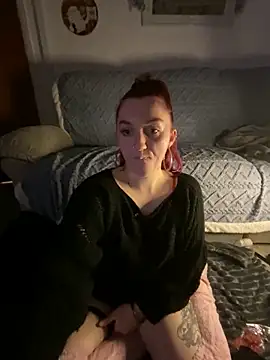 Snapshot of Stoner_BarbieXX chatting on 17, 12, 2024 Stoner BarbieXX online show from 17, 12, 2024