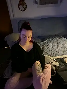 Snapshot of Stoner_BarbieXX chatting on 22, 12, 2024 Stoner BarbieXX online show from 22, 12, 2024