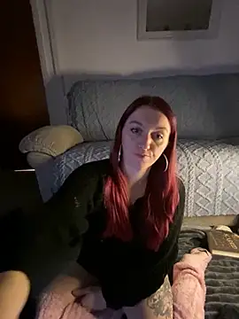 Snapshot of Stoner_BarbieXX chatting on 29, 12, 2024 Stoner BarbieXX online show from 29, 12, 2024