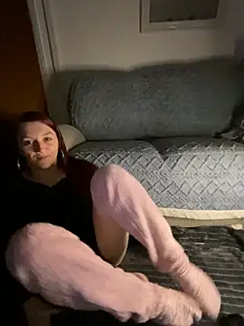 Snapshot of Stoner_BarbieXX chatting on 31, 12, 2024 Stoner BarbieXX online show from 31, 12, 2024