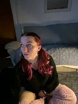 Snapshot of Stoner_BarbieXX chatting on 10, 1, 2025 Stoner BarbieXX online show from 10, 1, 2025