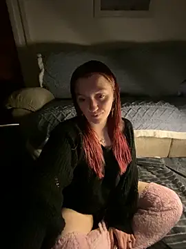 Snapshot of Stoner_BarbieXX chatting on 2, 2, 2025 Stoner BarbieXX online show from 2, 2, 2025