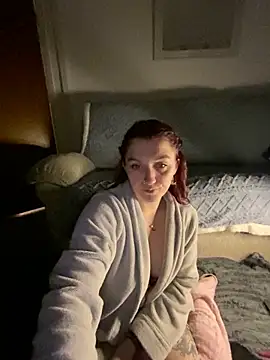 Snapshot of Stoner_BarbieXX chatting on 11, 2, 2025 Stoner BarbieXX online show from 11, 2, 2025