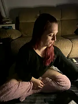 Snapshot of Stoner_BarbieXX chatting on 3, 3, 2025 Stoner BarbieXX online show from 3, 3, 2025