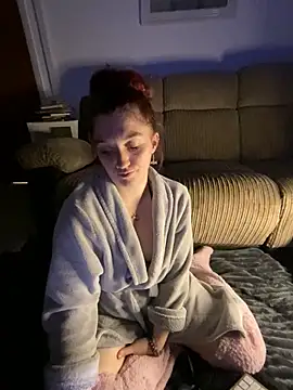 Snapshot of Stoner_BarbieXX chatting on 7, 3, 2025 Stoner BarbieXX online show from 7, 3, 2025