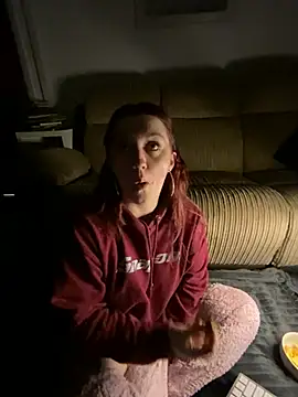 Snapshot of Stoner_BarbieXX chatting on 9, 3, 2025 Stoner BarbieXX online show from 9, 3, 2025