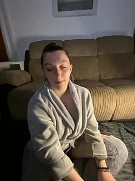 Snapshot of Stoner_BarbieXX chatting on 22, 3, 2025 Stoner BarbieXX online show from 22, 3, 2025