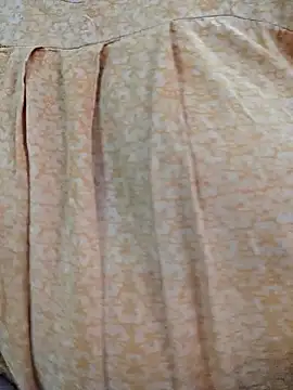 Snapshot of milf-kaira chatting on 12, 12, 2024 milf-kaira online show from 12, 12, 2024