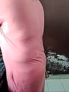 Snapshot of milf-kaira chatting on 17, 12, 2024 milf-kaira online show from 17, 12, 2024