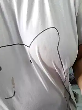 Snapshot of milf-kaira chatting on 7, 1, 2025 milf-kaira online show from 7, 1, 2025